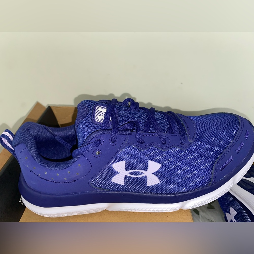 Women’s UA Shoes